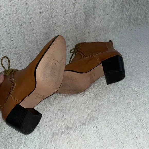 Bettye Muller Frontier Leather Lace Up Block Heel Ankle Boots • Anthropologie • - Picture 11 of 14